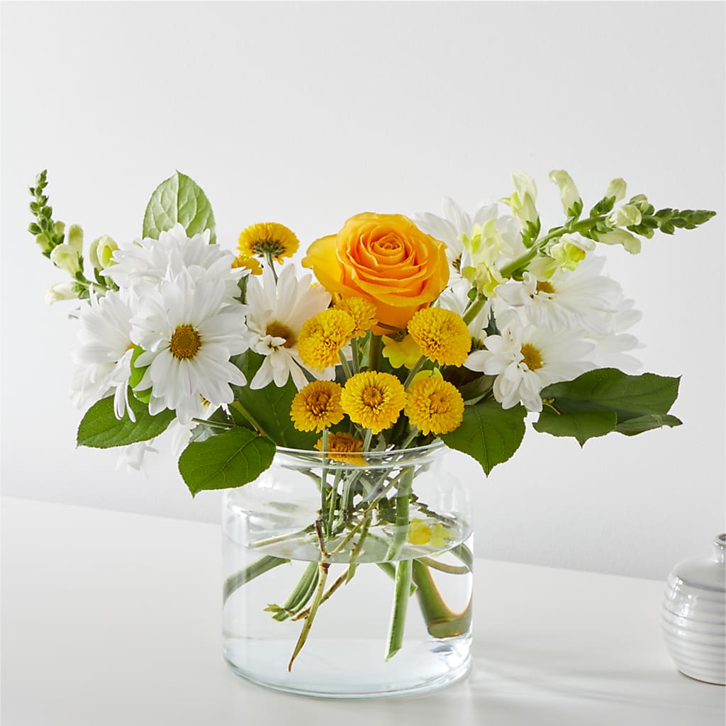 Sun Salutation Bouquet – Secret Garden By Leo, Chicago IL