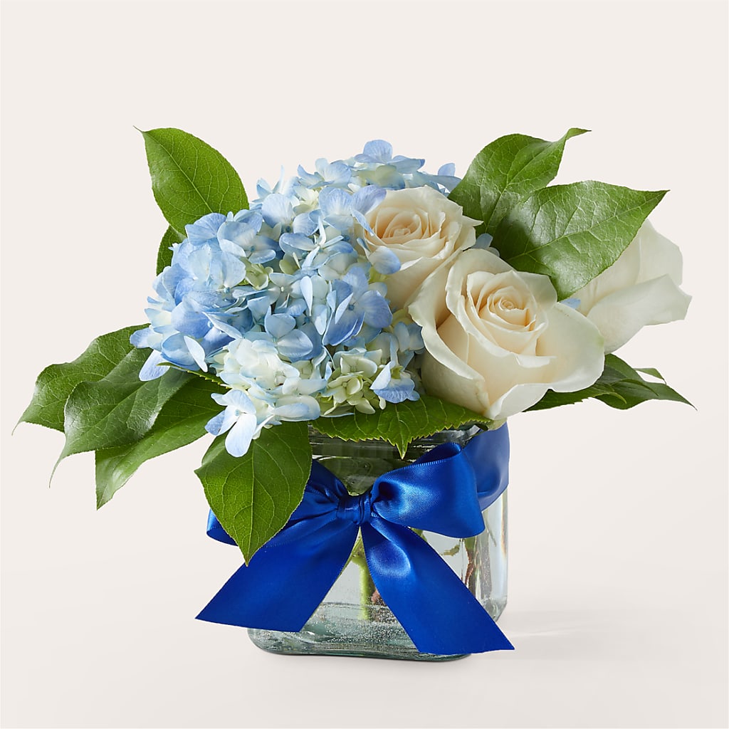 Sky Blue Delight Bouquet – Secret Garden By Leo, Chicago IL