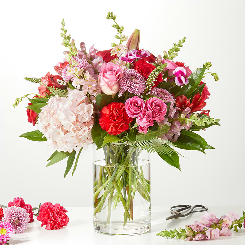 Swooning Over You - A Luxury Florist Original – Secret Garden By Leo, Chicago IL