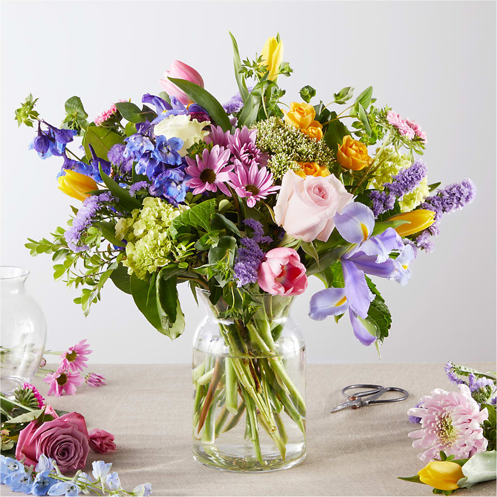 Pastel Tradition - A Florist Original – Secret Garden By Leo, Chicago IL