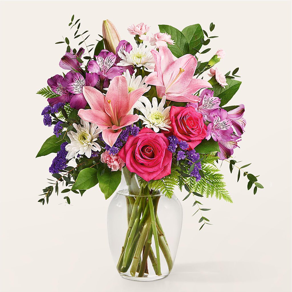 Lace & Pearls Bouquet – Secret Garden By Leo, Chicago IL