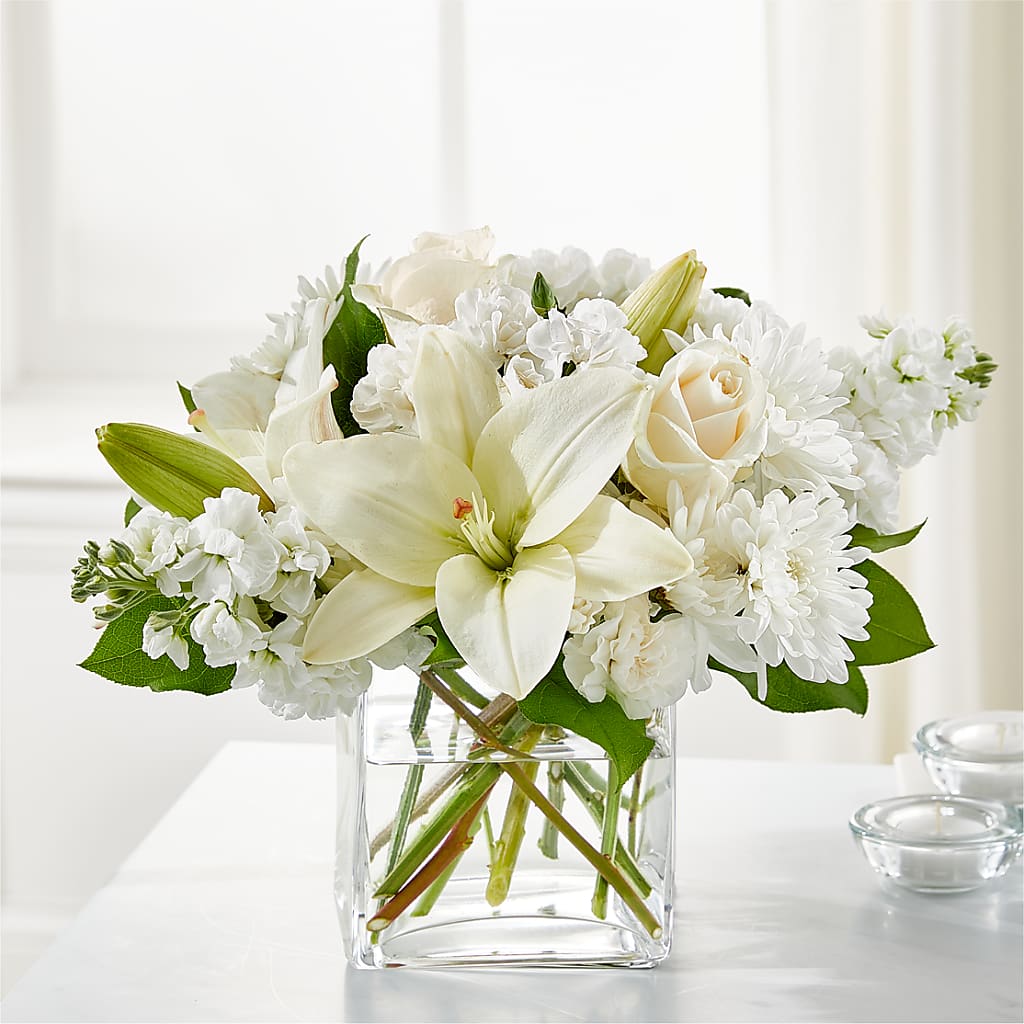 Gentle Breeze Bouquet – Secret Garden By Leo, Chicago IL