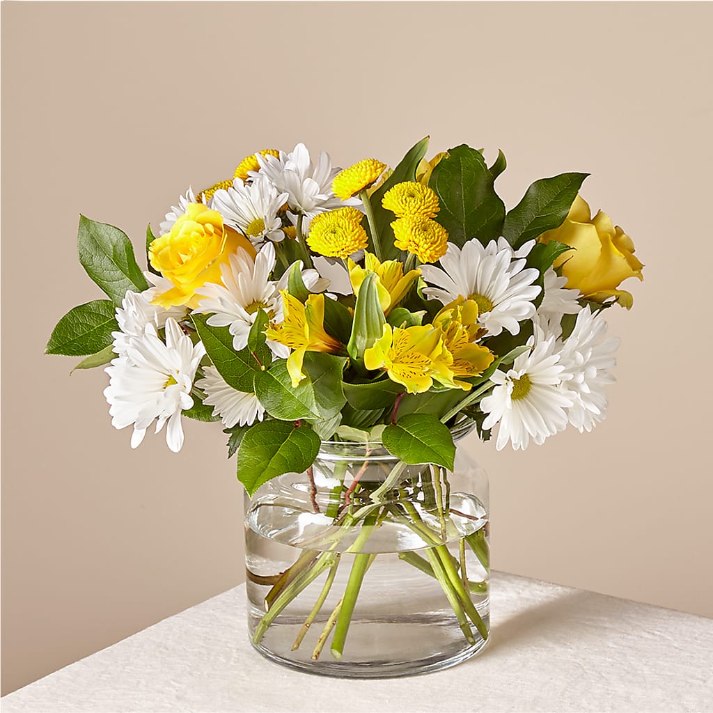 Sunny Sentiments Bouquet – Secret Garden By Leo, Chicago IL