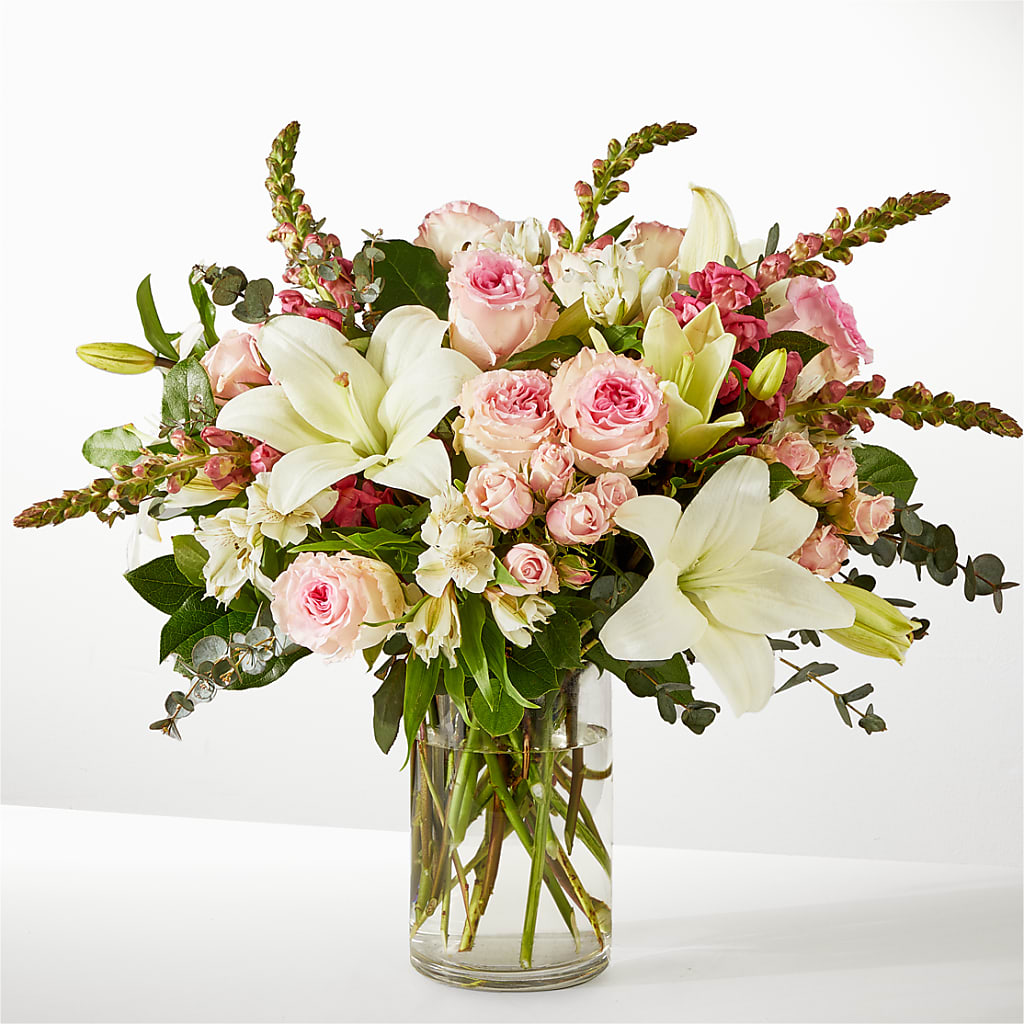 Ballet Slippers Bouquet – Secret Garden By Leo, Chicago IL