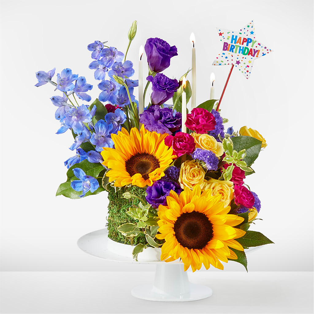 Star of the Day Floral Cake – Secret Garden By Leo, Chicago IL