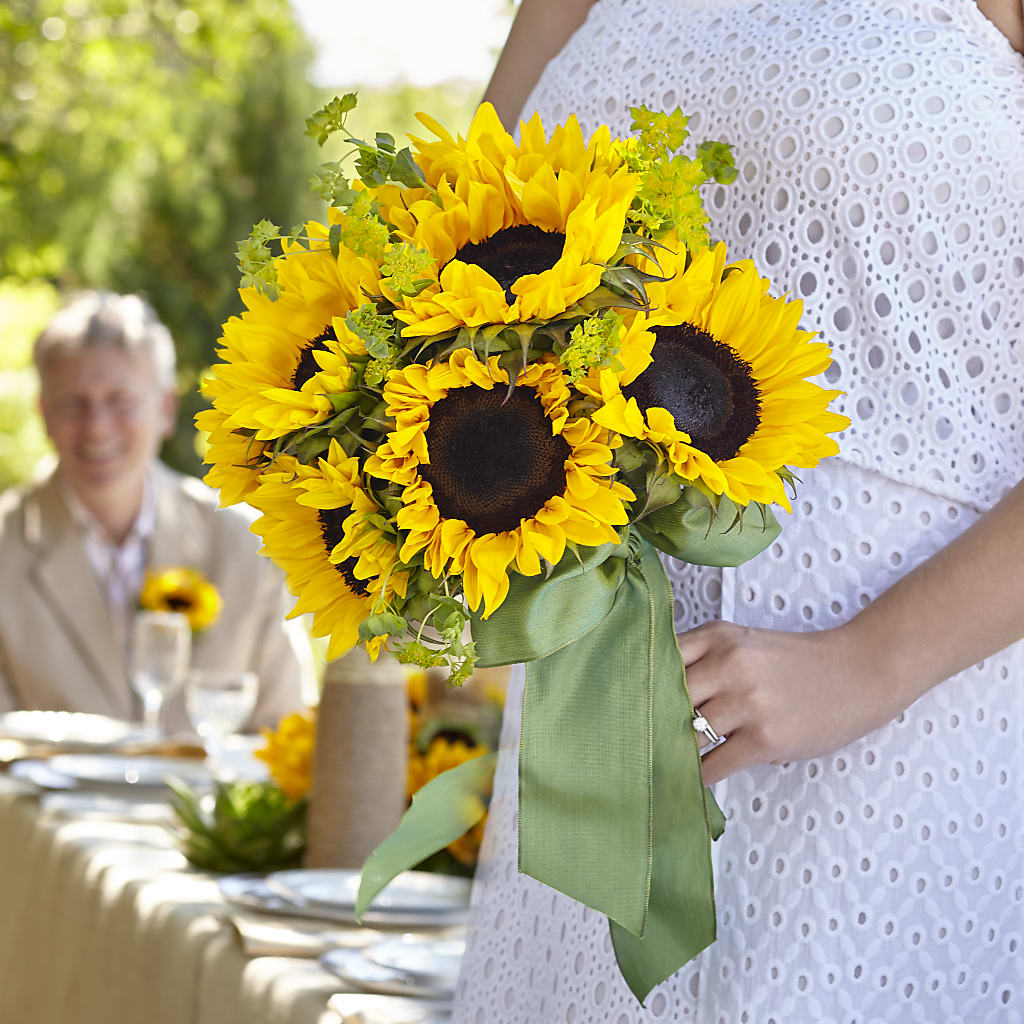 Free Spirit Bouquet – Secret Garden By Leo, Chicago IL