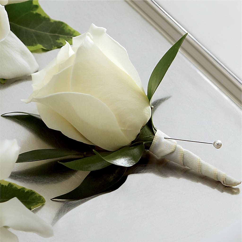 White Rose Boutonniere – Secret Garden By Leo, Chicago IL