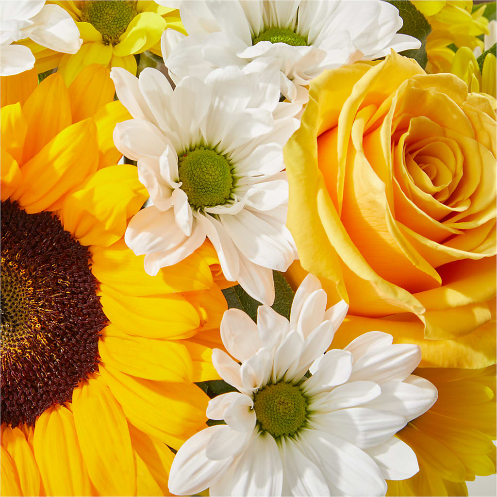 Be Happy Bouquet –  Secret Garden By Leo, Chicago IL