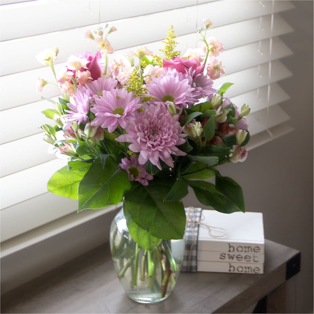Pastel Tradition - A Florist Original –  Secret Garden By Leo, Chicago IL