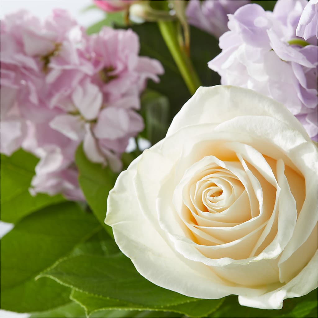 Springtime Spritz Bouquet –  Secret Garden By Leo, Chicago IL