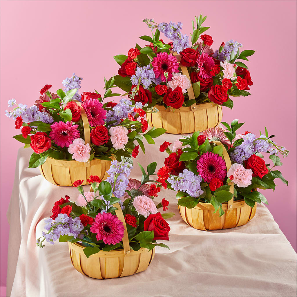 Pink Picnic Basket –  Secret Garden By Leo, Chicago IL