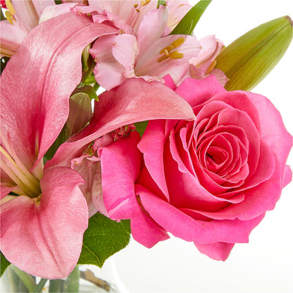 Lots of Love Bouquet –  Secret Garden By Leo, Chicago IL