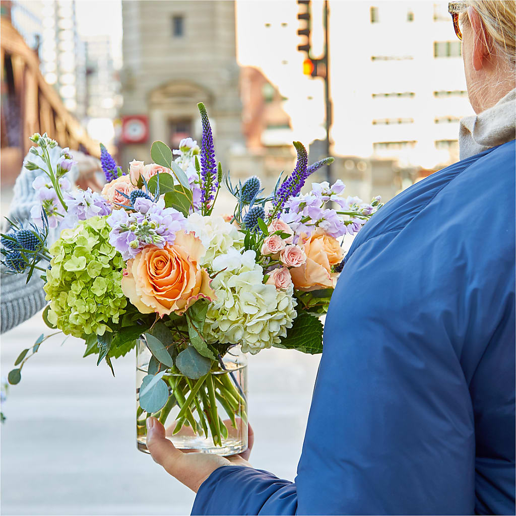 Porch Swing Bouquet –  Secret Garden By Leo, Chicago IL