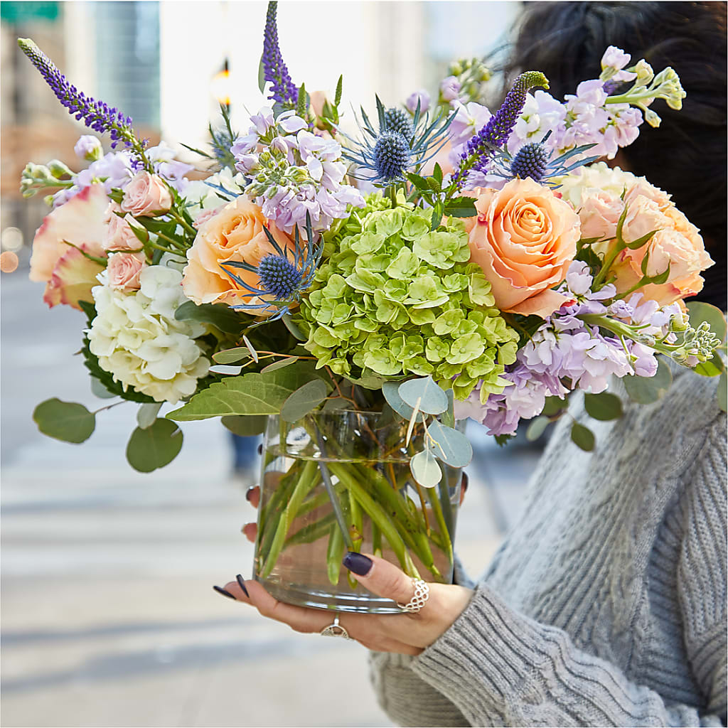 Porch Swing Bouquet –  Secret Garden By Leo, Chicago IL