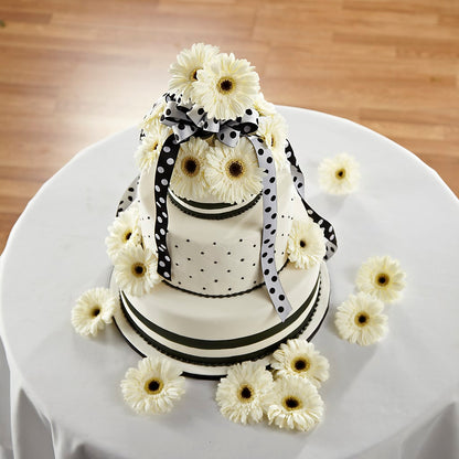 Simple Sophistication Cake Décor –  Secret Garden By Leo, Chicago IL